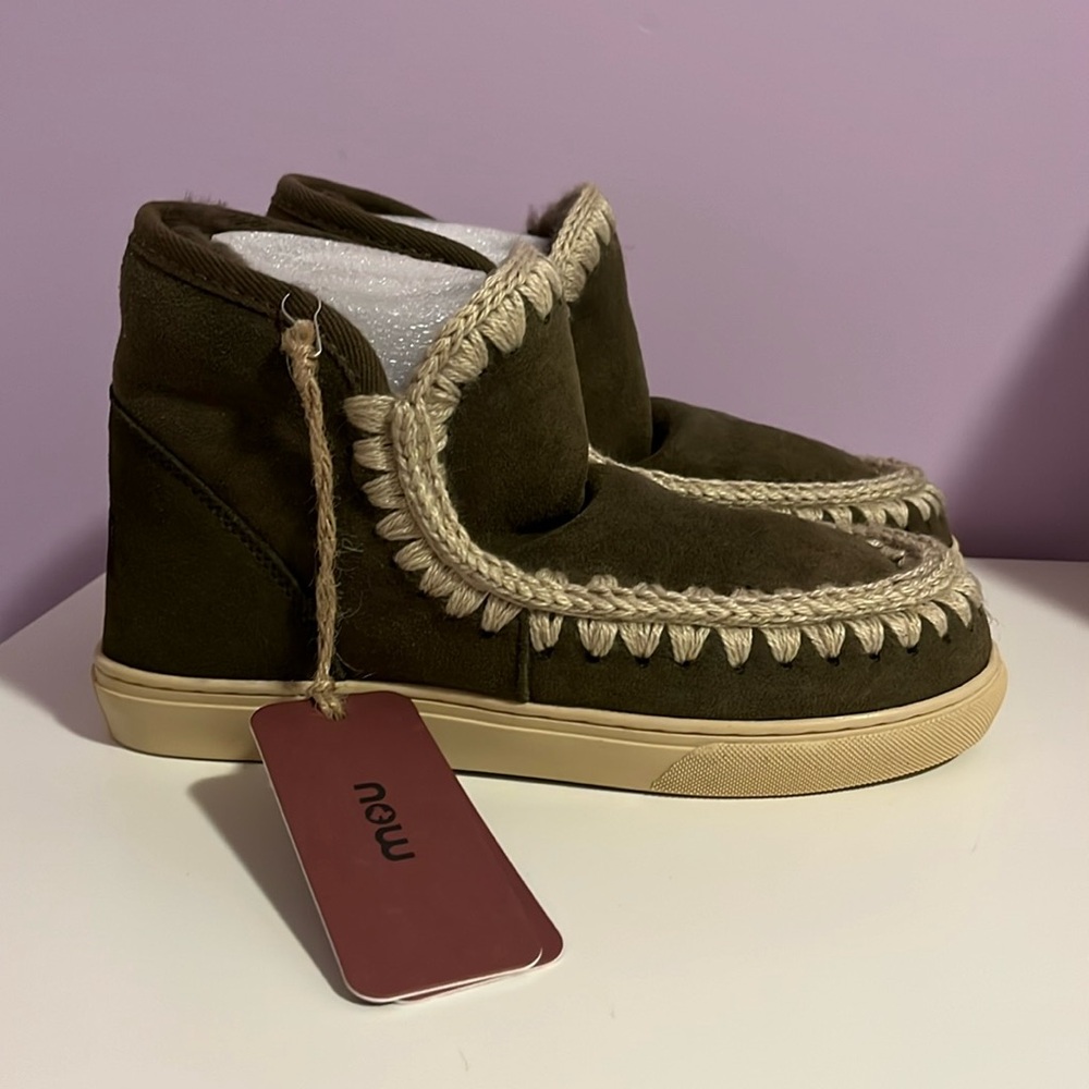 Mou Eskimo Sneakers